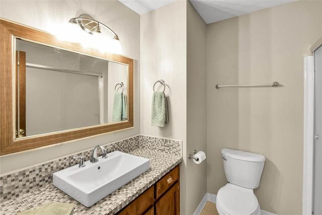 6565 Oakwood Drive, Douglasville, GA 30135