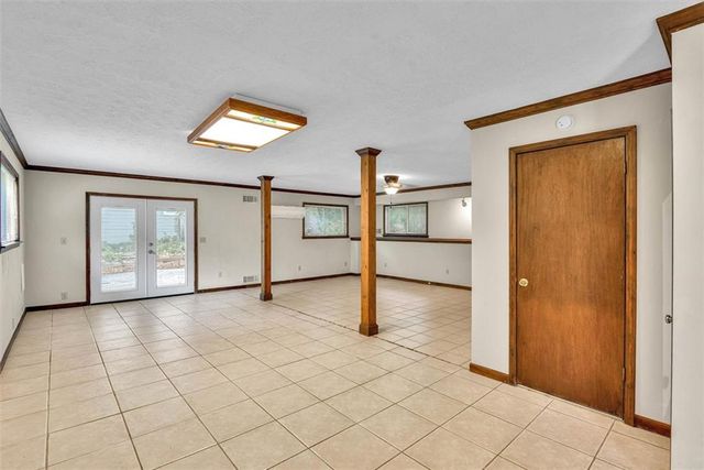 6565 Oakwood Drive, Douglasville, GA 30135