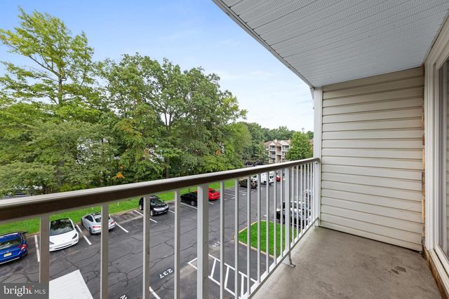 9 MULBERRY CT, Hamilton, NJ 08619
