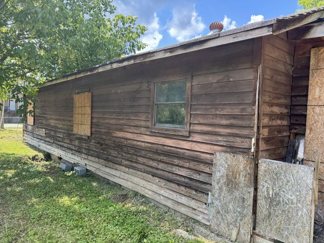 808 Indian Avenue, Rossville, GA 30741
