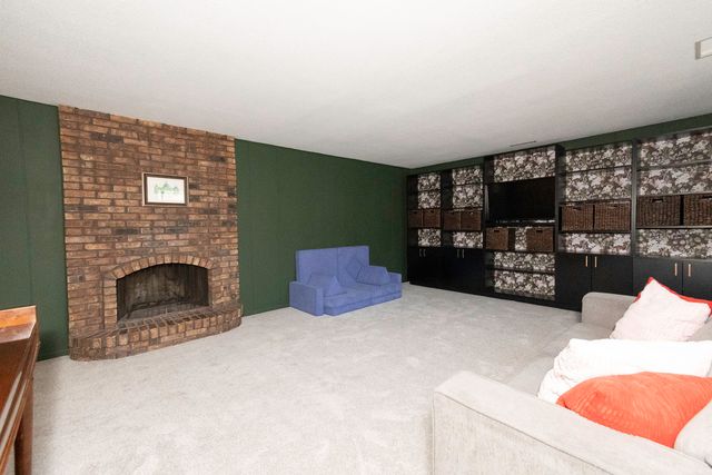 3715 SW 29th Street, Des Moines, IA 50321