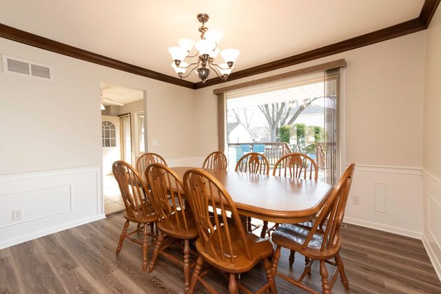 3715 SW 29th Street, Des Moines, IA 50321