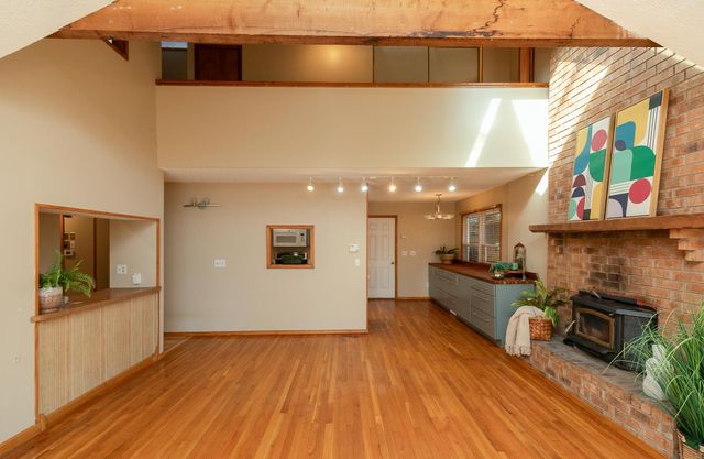 626 E 11th Street, Springfield, MO 65807