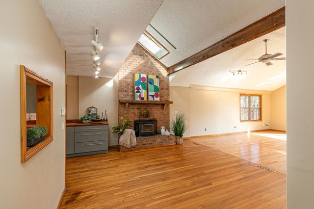 626 E 11th Street, Springfield, MO 65807