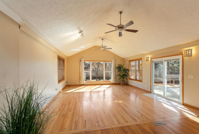 626 E 11th Street, Springfield, MO 65807