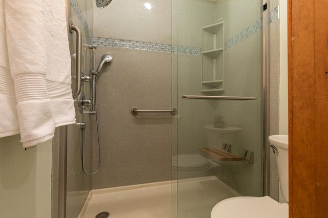 626 E 11th Street, Springfield, MO 65807