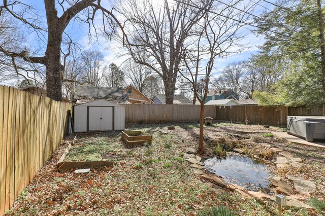 626 E 11th Street, Springfield, MO 65807