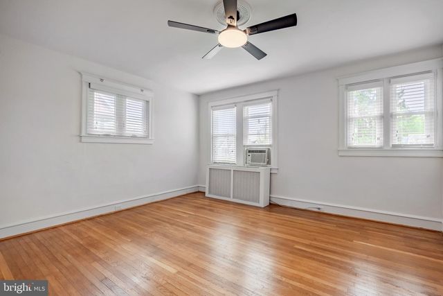 618 GEORGES LN, Ardmore, PA 19003