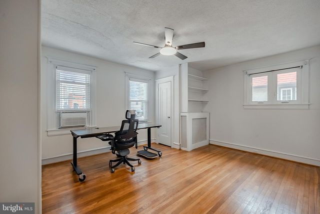 618 GEORGES LN, Ardmore, PA 19003