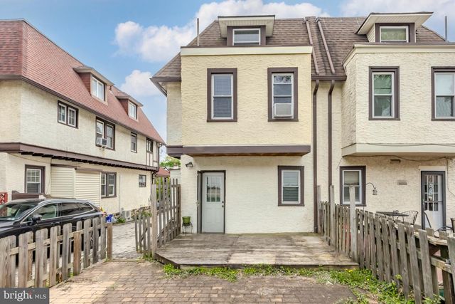618 GEORGES LN, Ardmore, PA 19003
