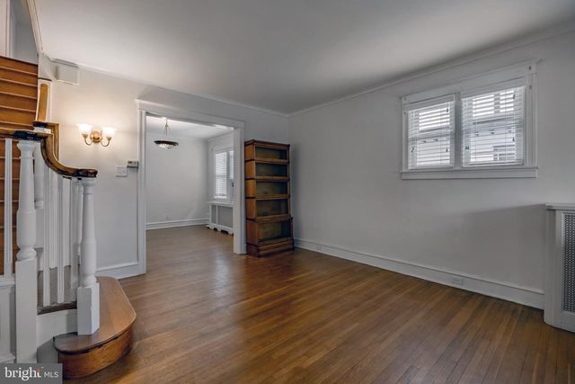 618 GEORGES LN, Ardmore, PA 19003
