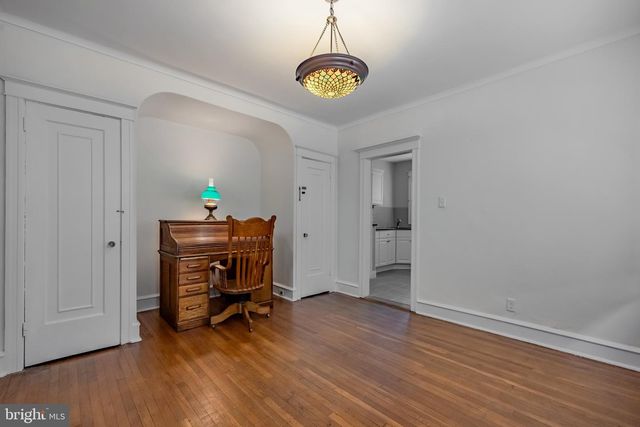 618 GEORGES LN, Ardmore, PA 19003