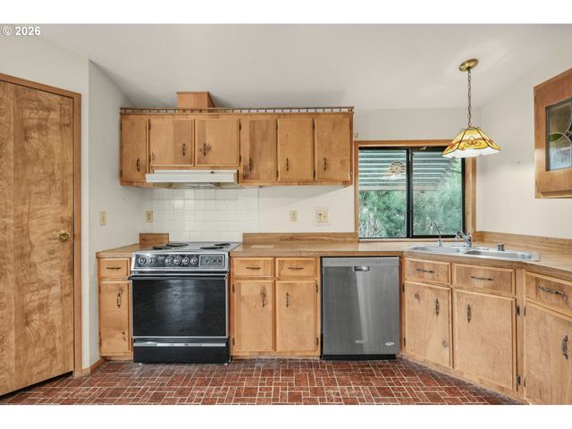 100 Sw 195TH Ave 90, Beaverton, OR 97006
