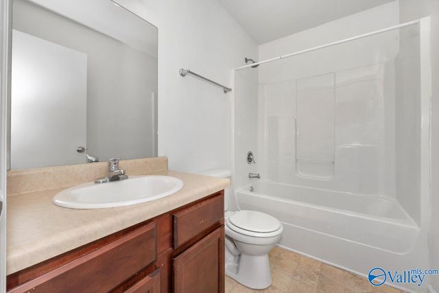 160 Forestbrook Drive, Madison, AL 35757