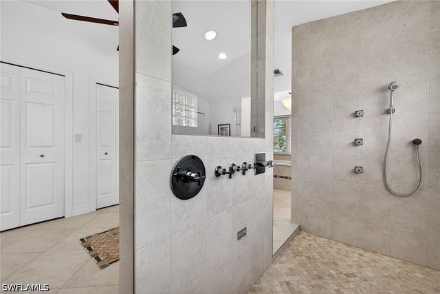 8390 Riviera AVE, Fort Myers, FL 33919