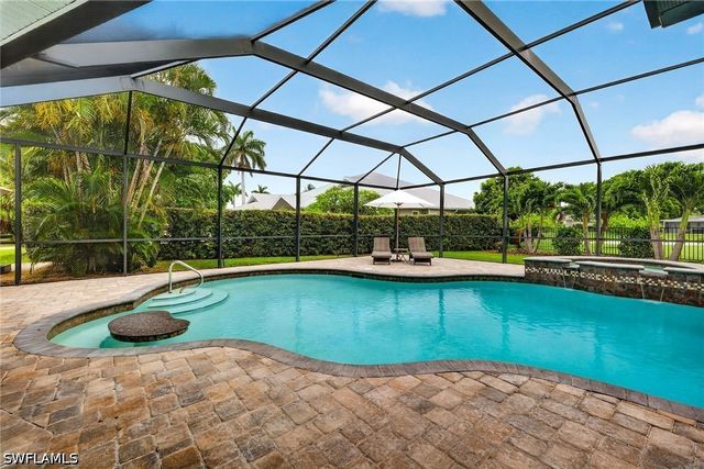 8390 Riviera AVE, Fort Myers, FL 33919