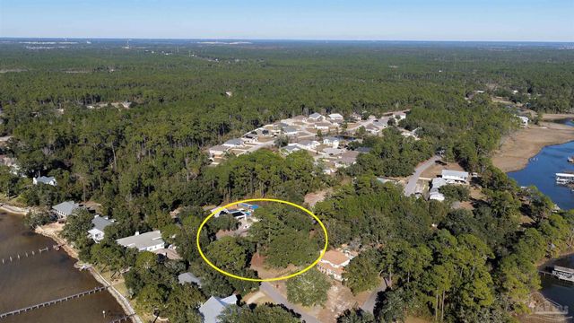2018 Eventide Rd, Milton, FL 32583