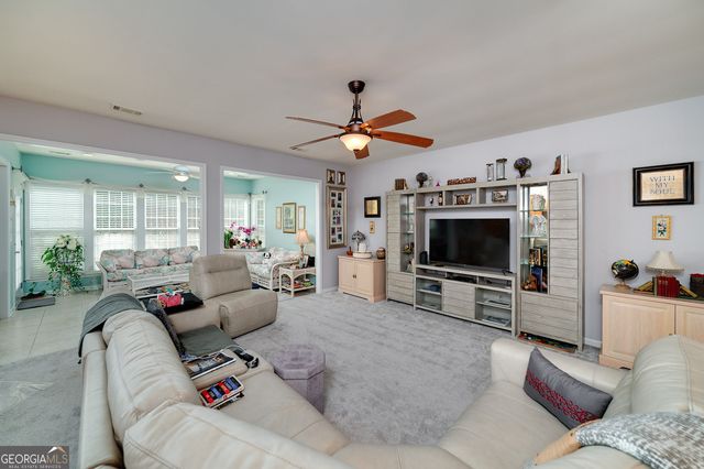 230 Begonia Court, Griffin, GA 30223