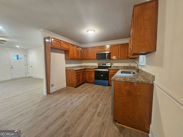 521 Shaggy Hickory Trail, Palmetto, GA 30268