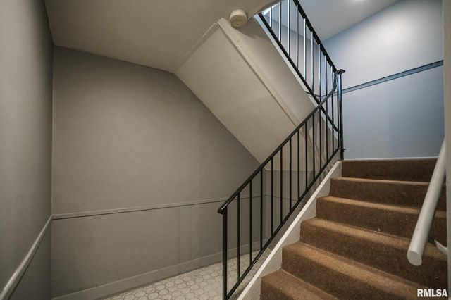 1312 E WILSON Avenue, Peoria, IL 61603