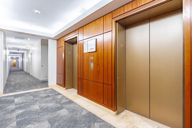 211 E ohio Street 2514, Chicago, IL 60611