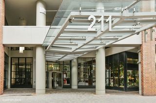 211 E ohio Street 2514, Chicago, IL 60611