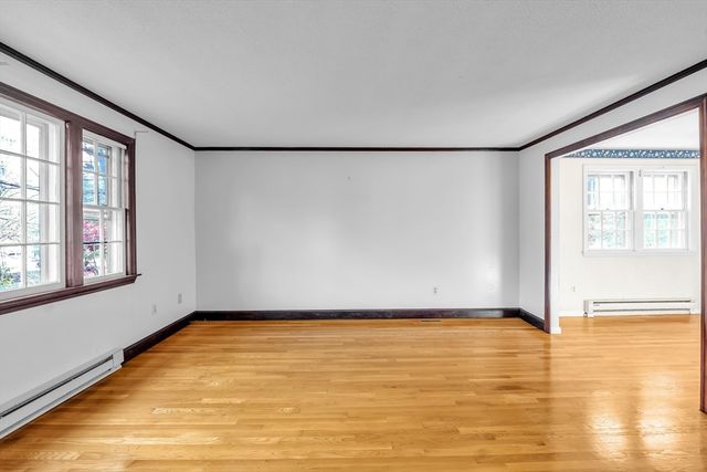 8 Whalen Rd, Hopkinton, MA 01748