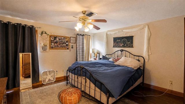 706 MURRAY LANE, Lady Lake, FL 32159