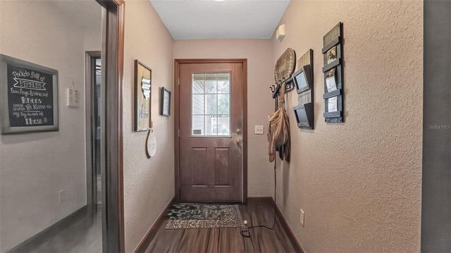 706 MURRAY LANE, Lady Lake, FL 32159