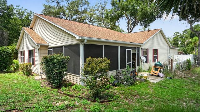 706 MURRAY LANE, Lady Lake, FL 32159