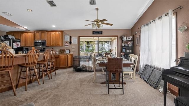 706 MURRAY LANE, Lady Lake, FL 32159