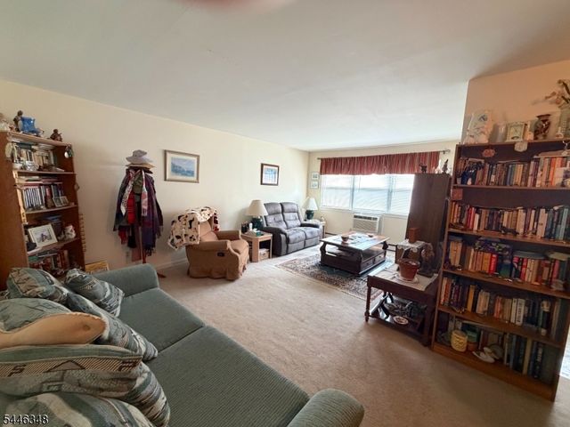 100 Pierson Miller Dr 41, Pompton Lakes Boro, NJ 07442