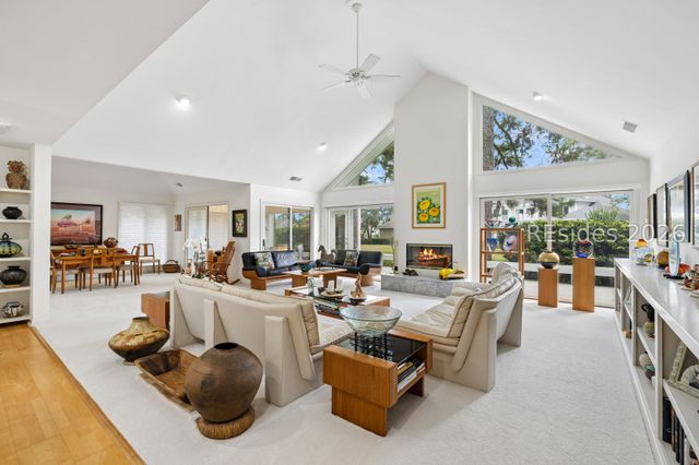 312 Seabrook Dr, Hilton Head Island, SC 29926