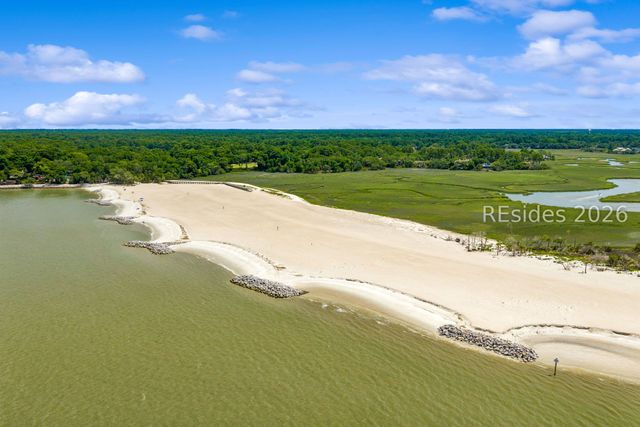 312 Seabrook Dr, Hilton Head Island, SC 29926