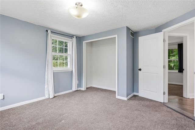 709 Audley End, Webster, NY 14580