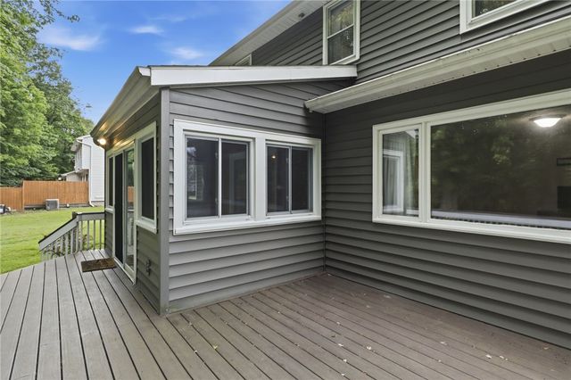 709 Audley End, Webster, NY 14580