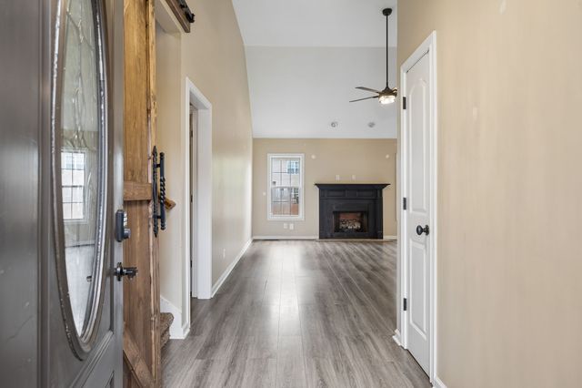 3454 Southwood Dr, Clarksville, TN 37042