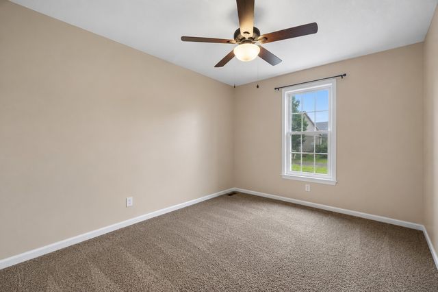 3454 Southwood Dr, Clarksville, TN 37042