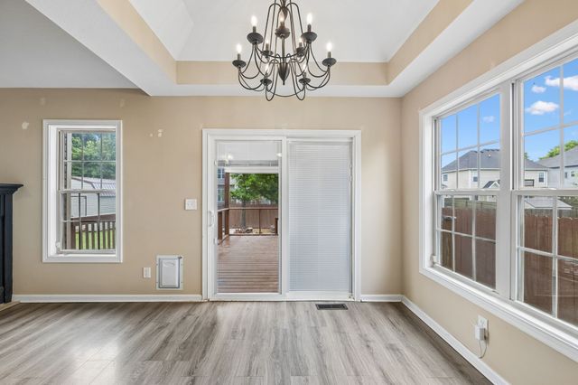 3454 Southwood Dr, Clarksville, TN 37042