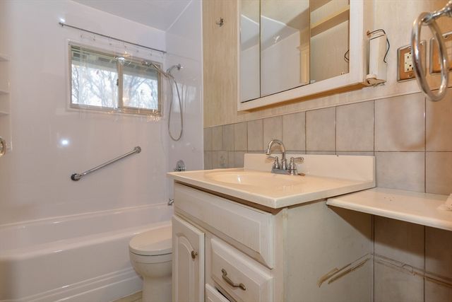 82 Lowell St., Woburn, MA 01801