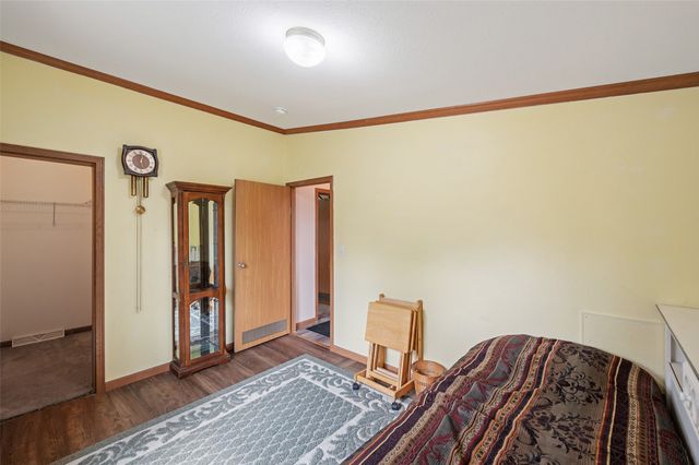 4555 NE 34th Court, Des Moines, IA 50317