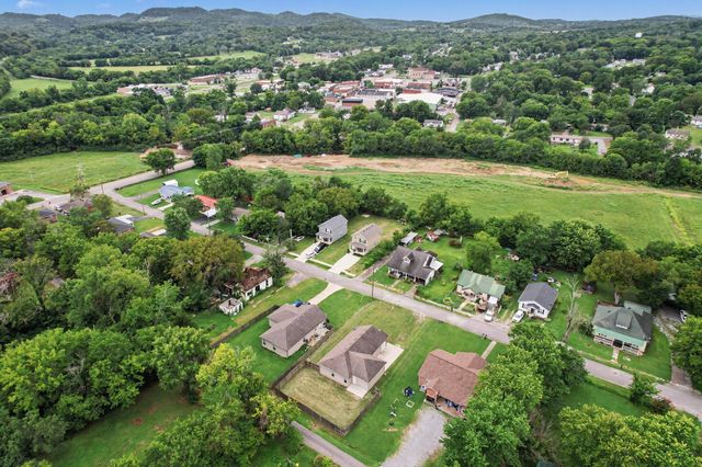 131 Richland Ave, Watertown, TN 37184