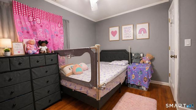 86 Crestwood Avenue, Waterbury, CT 06704