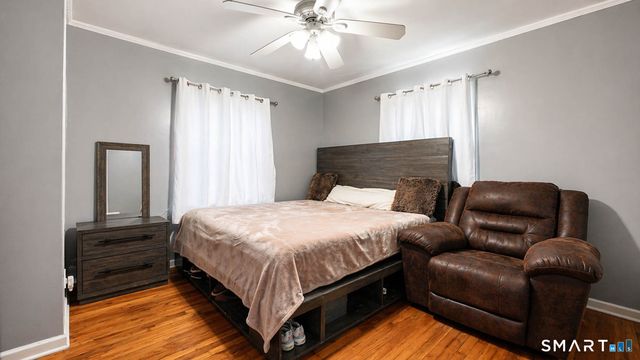 86 Crestwood Avenue, Waterbury, CT 06704