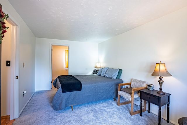 10711 E 16TH Ave, Spokane Valley, WA 99206