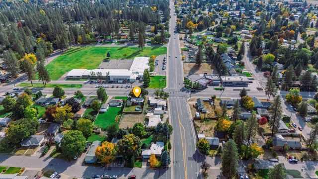 10711 E 16TH Ave, Spokane Valley, WA 99206