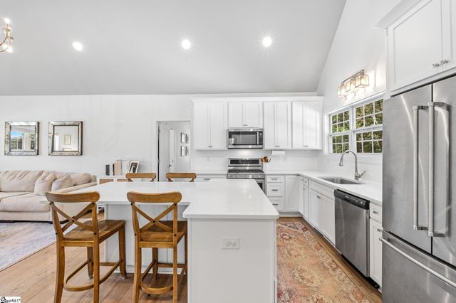 230 Potomac Avenue, Greenville, SC 29605