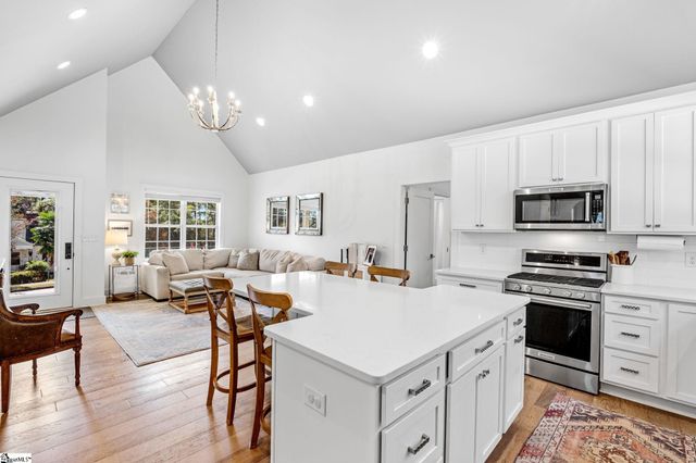 230 Potomac Avenue, Greenville, SC 29605