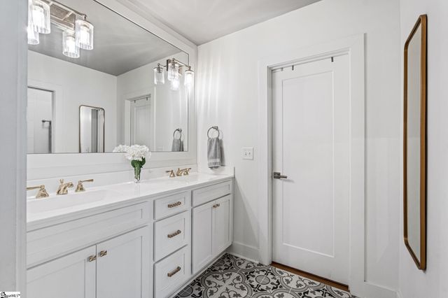 230 Potomac Avenue, Greenville, SC 29605