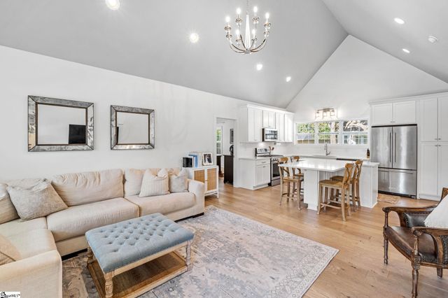 230 Potomac Avenue, Greenville, SC 29605